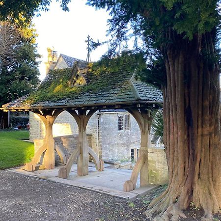 Dove Cottage Bisley  Kültér fotó