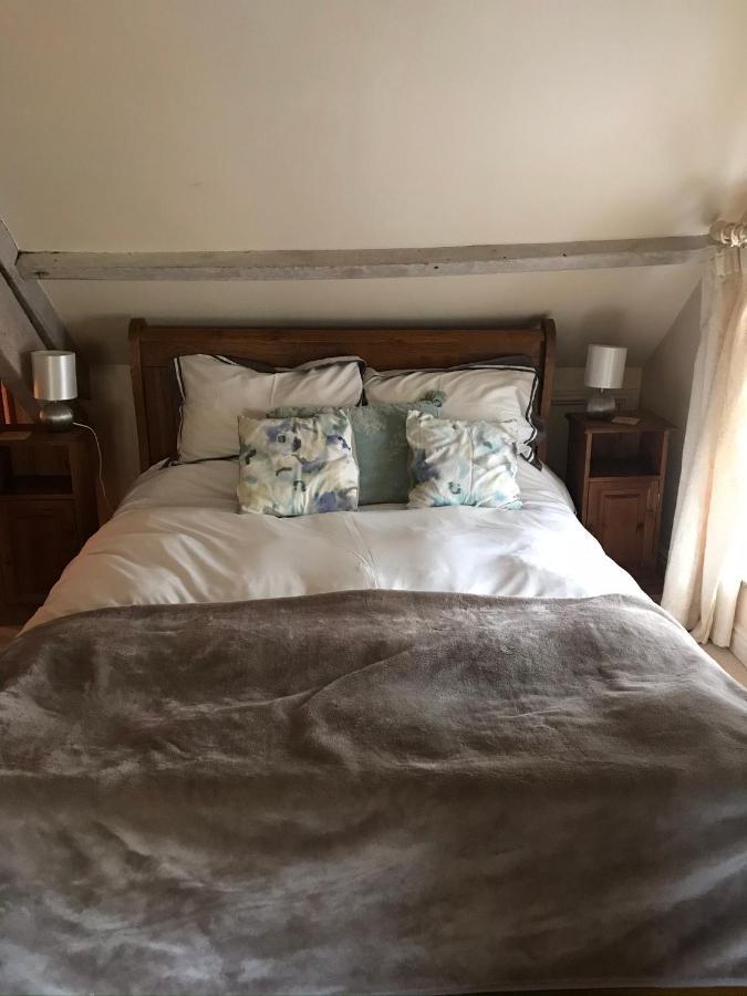 Dove Cottage Bisley  Kültér fotó