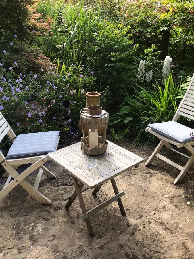 Dove Cottage Bisley  Kültér fotó