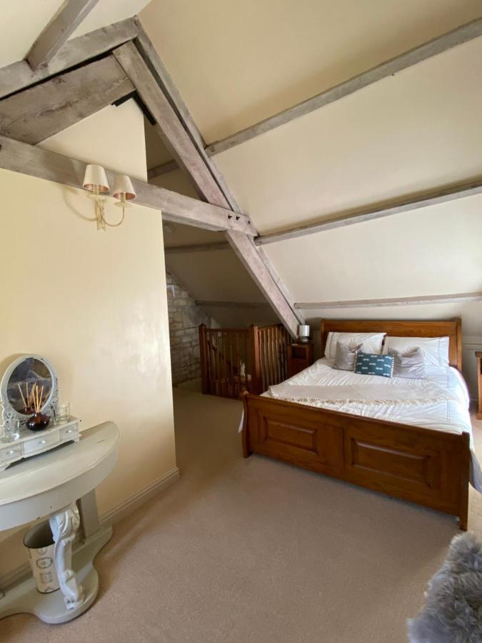 Dove Cottage Bisley  Kültér fotó