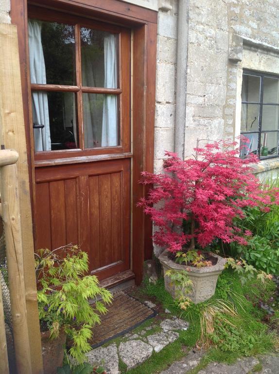 Dove Cottage Bisley  Kültér fotó